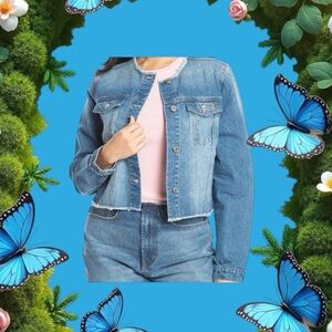 JUICY COUTURE BIG BLING RAW
COLLAR denim jacket